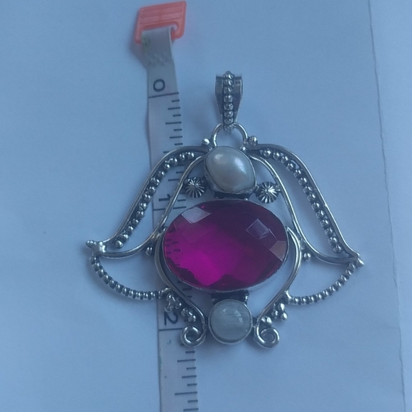 Pearl, Peach Quartz and Moonshine pendant - Picture 3 of 5